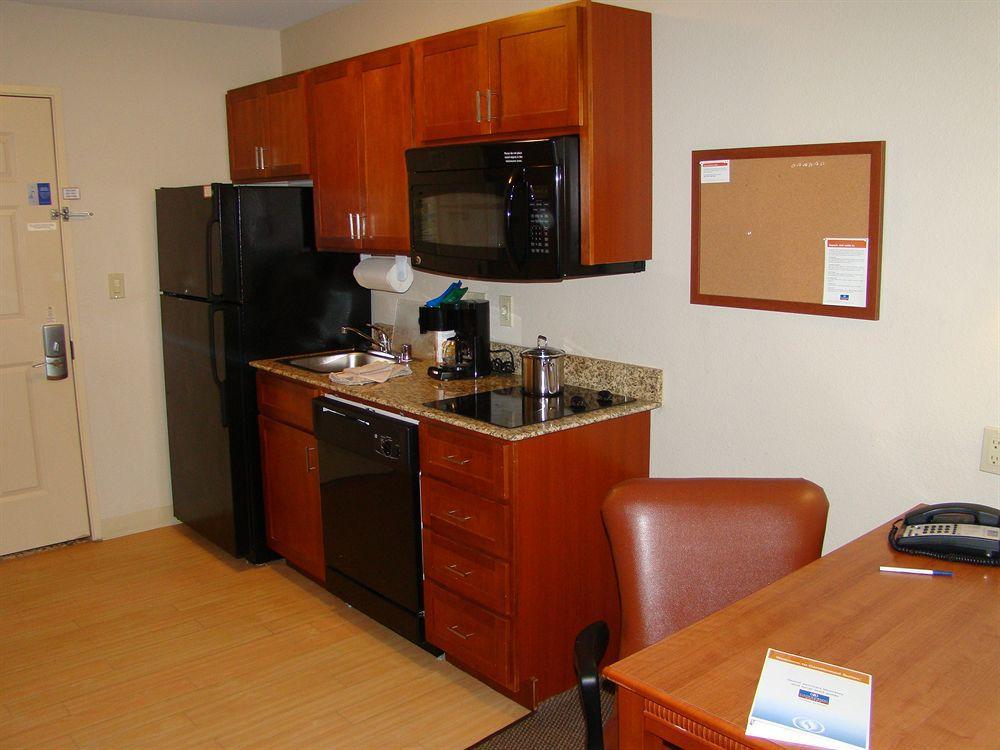 Candlewood Suites Plano East By Ihg Buitenkant foto